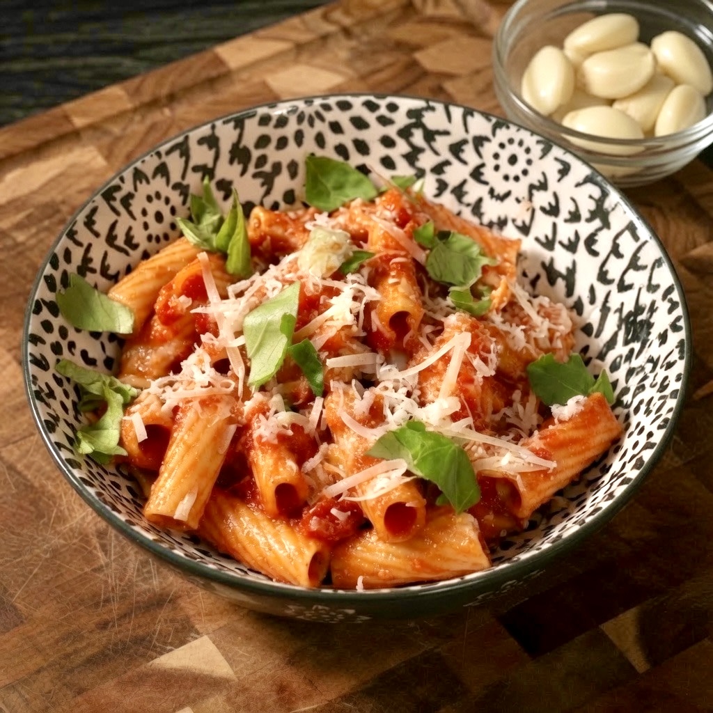 60 Garlic Clove&nbsp;Pasta